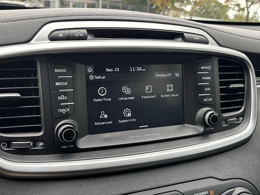 Thumbnail: 2018 Kia Sorento - 17