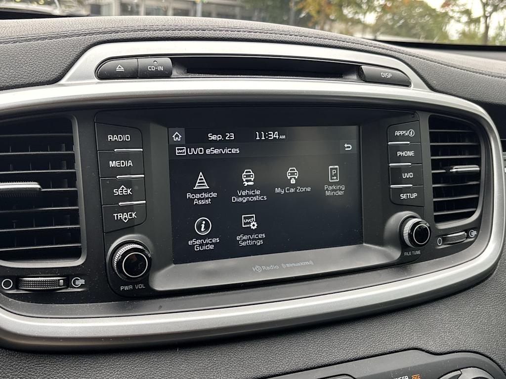 Thumbnail: 2018 Kia Sorento - 18