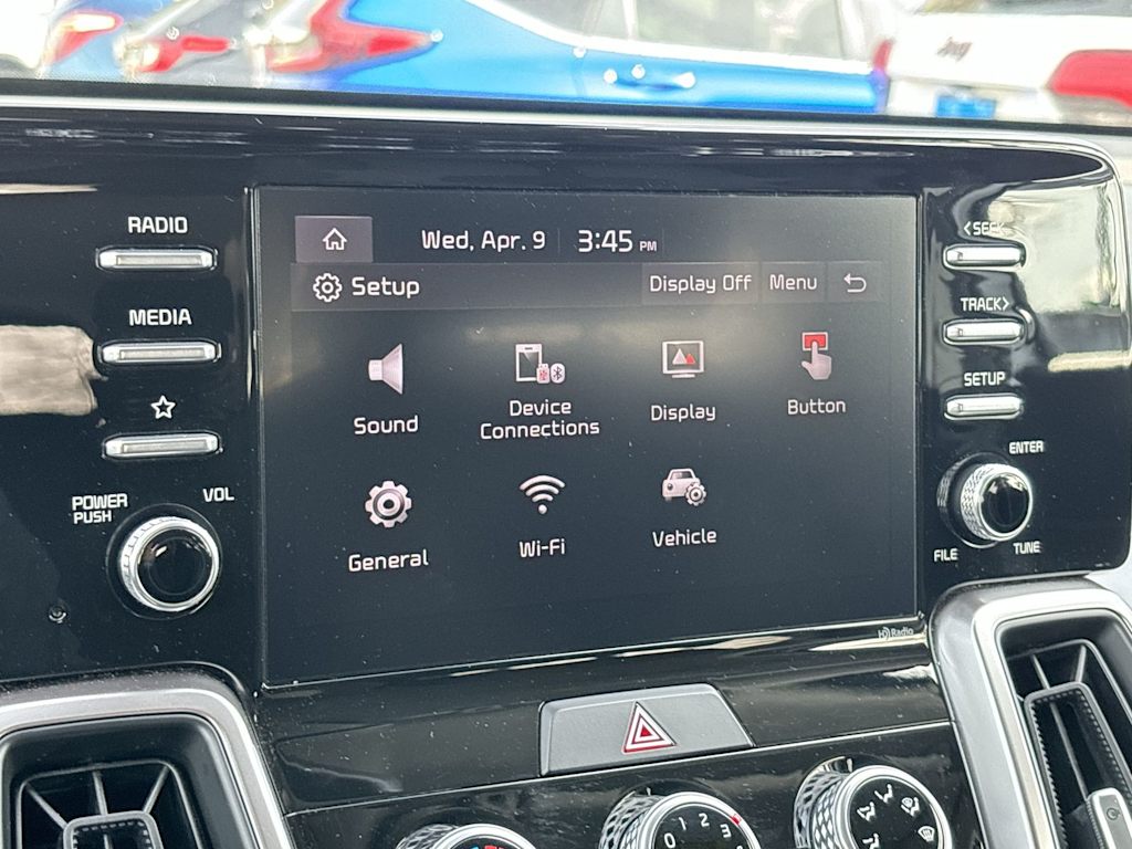 2023 Kia Sorento LX 19