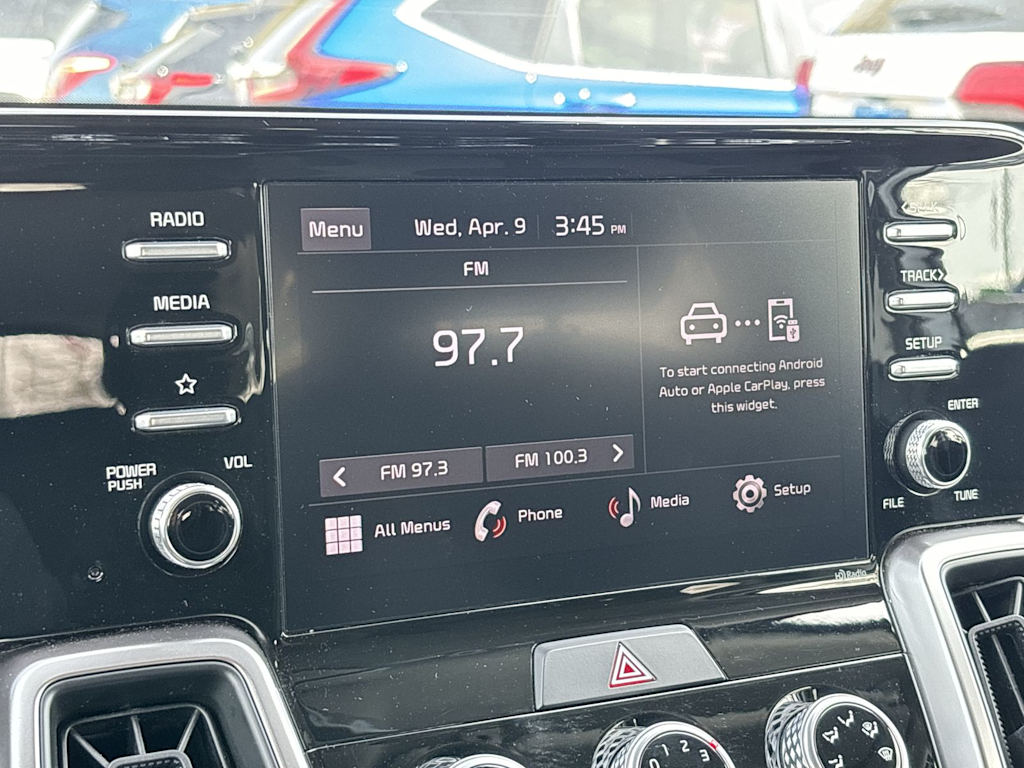 2023 Kia Sorento LX 9