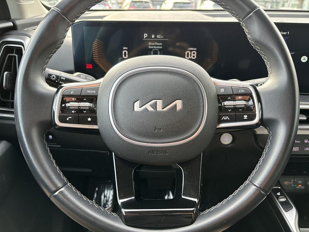 Thumbnail: 2024 Kia Sorento - 2