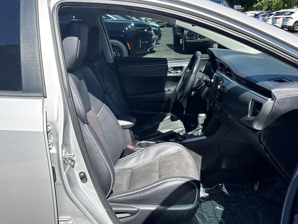 Thumbnail: 2014 Toyota Corolla - 6