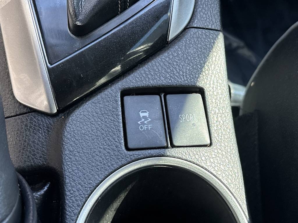 Thumbnail: 2014 Toyota Corolla - 25