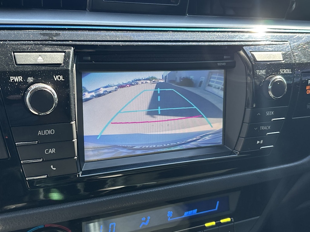 Thumbnail: 2014 Toyota Corolla - 21