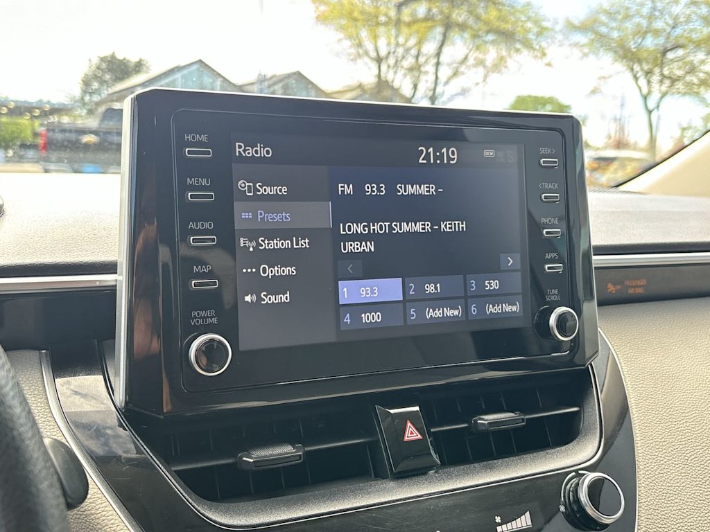 Thumbnail: 2020 Toyota Corolla - 18