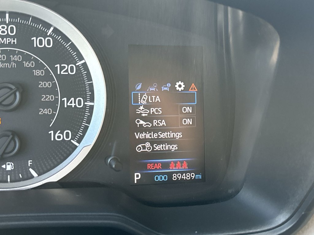 Thumbnail: 2020 Toyota Corolla - 16