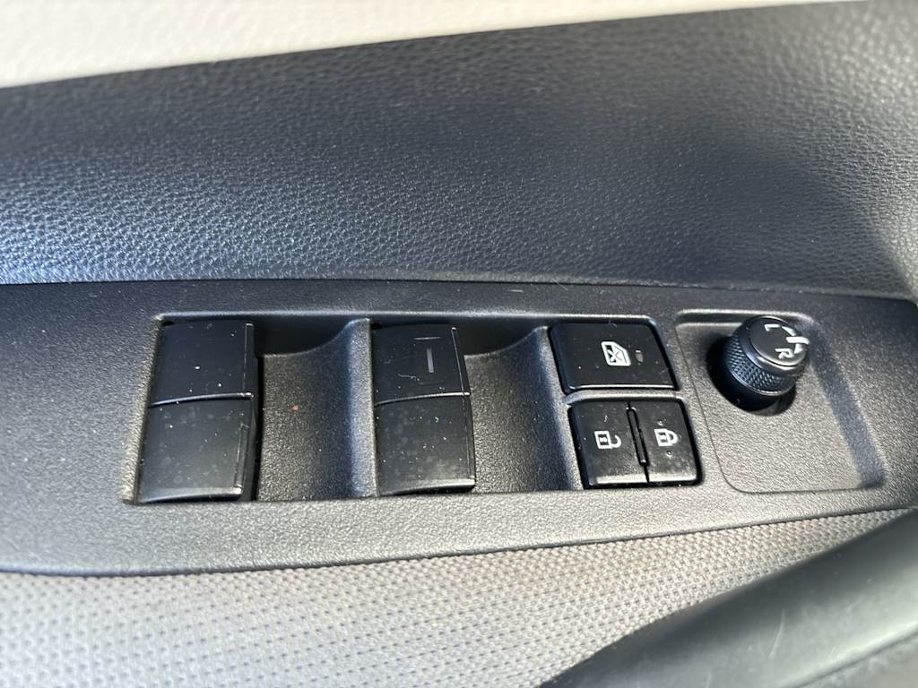 Thumbnail: 2020 Toyota Corolla - 12