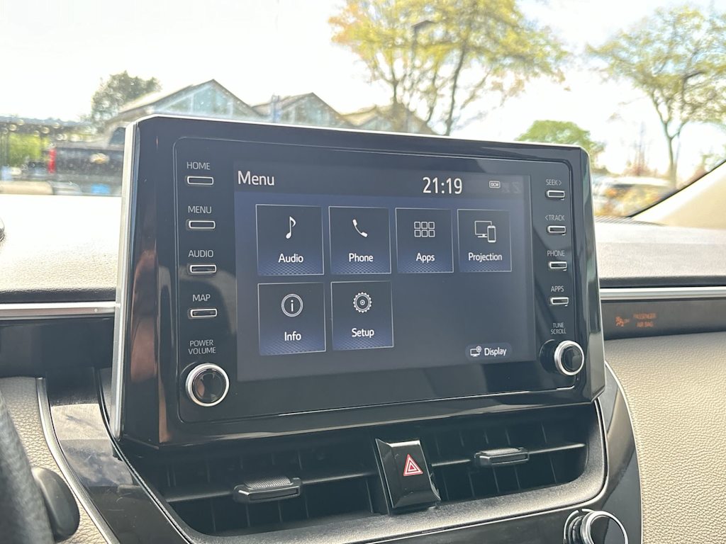 Thumbnail: 2020 Toyota Corolla - 17