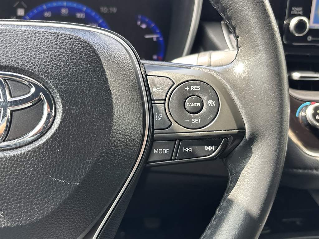 Thumbnail: 2021 Toyota Corolla - 17