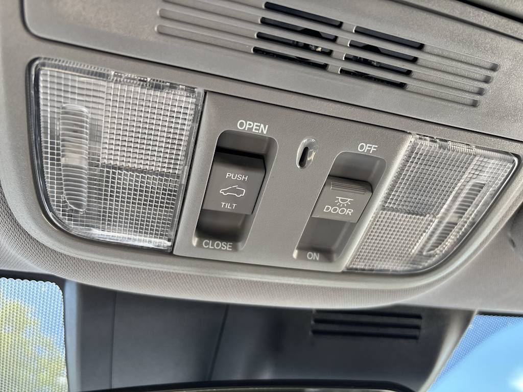 Thumbnail: 2021 Honda CR-V - 23