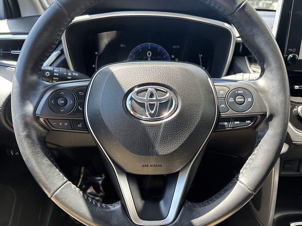 Thumbnail: 2023 Toyota Corolla Cross - 13