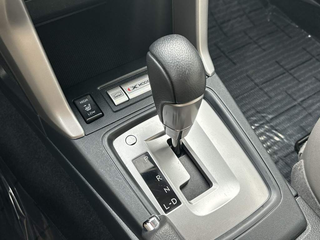 Thumbnail: 2017 Subaru Forester - 9