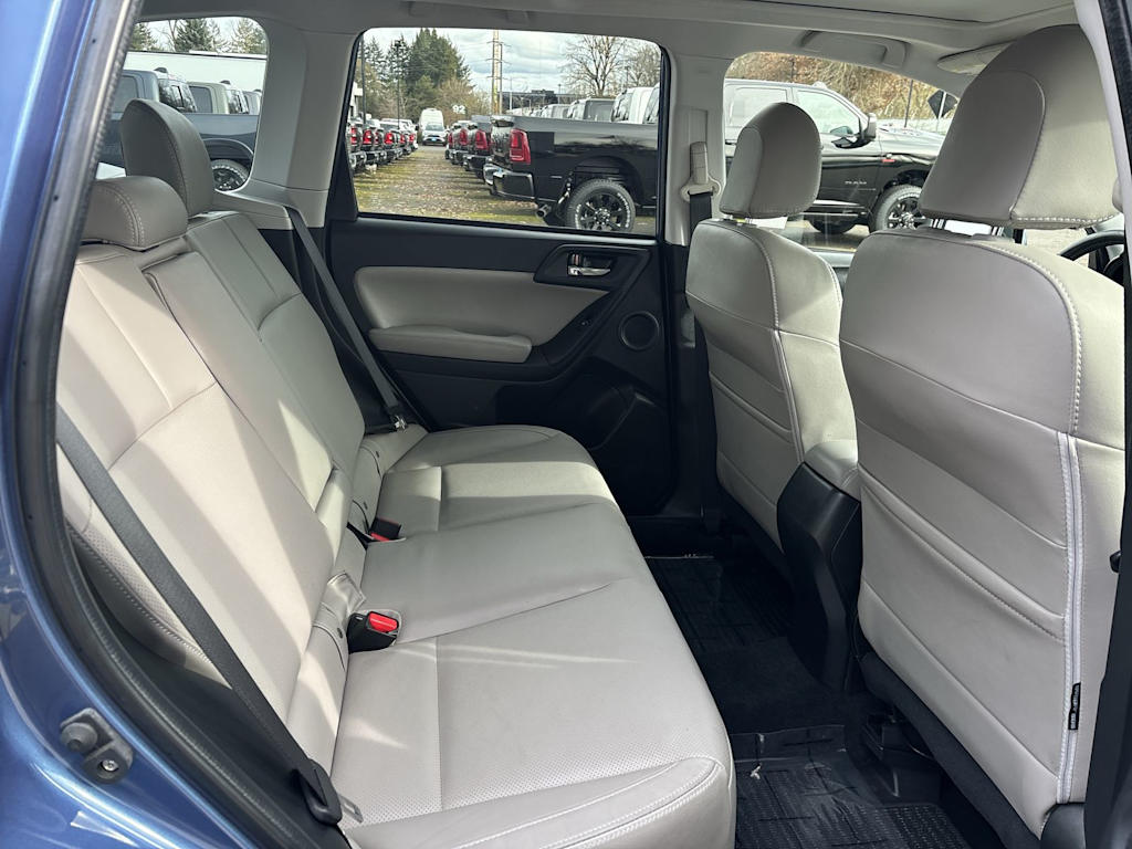 Thumbnail: 2017 Subaru Forester - 7