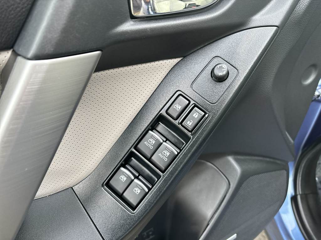 Thumbnail: 2017 Subaru Forester - 12