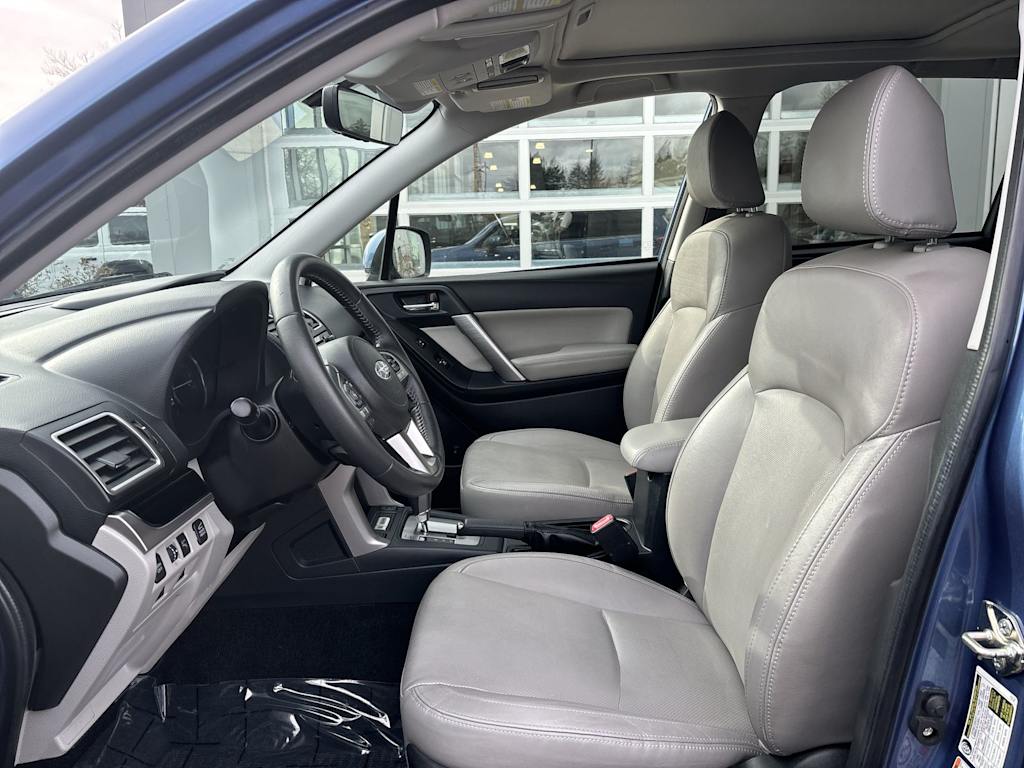 Thumbnail: 2017 Subaru Forester - 6