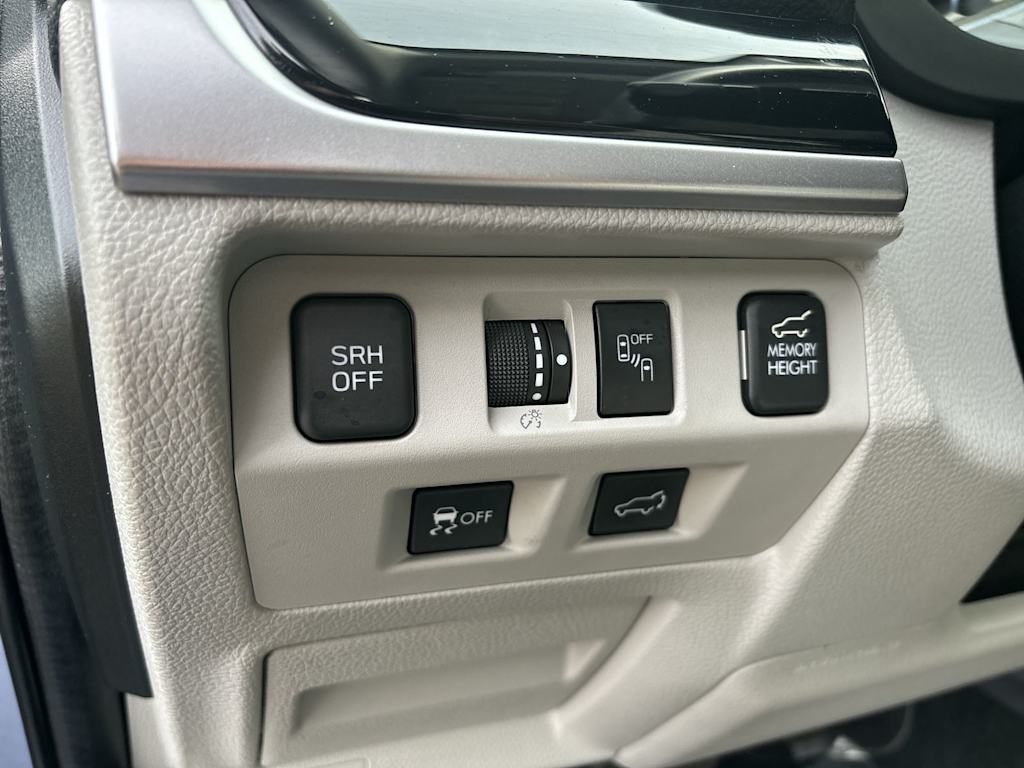 Thumbnail: 2017 Subaru Forester - 13