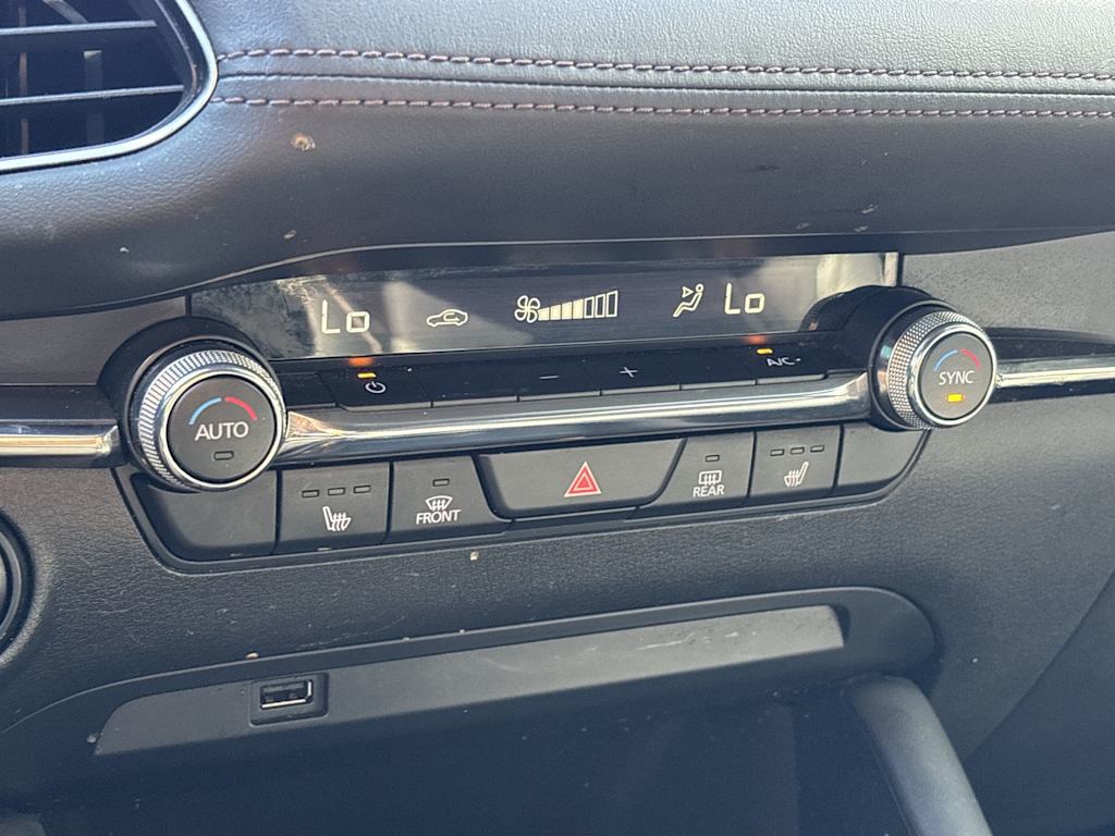 Thumbnail: 2019 Mazda Mazda3 - 19