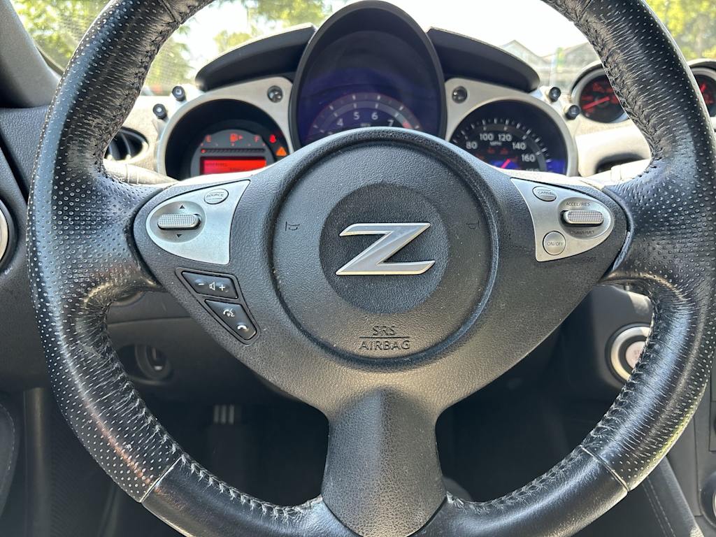 Thumbnail: 2016 Nissan Z - 2