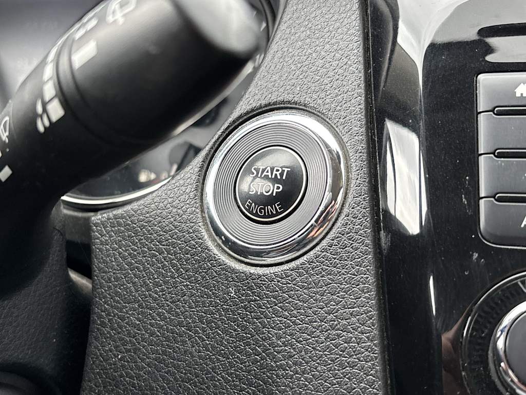 Thumbnail: 2020 Nissan Rogue - 21