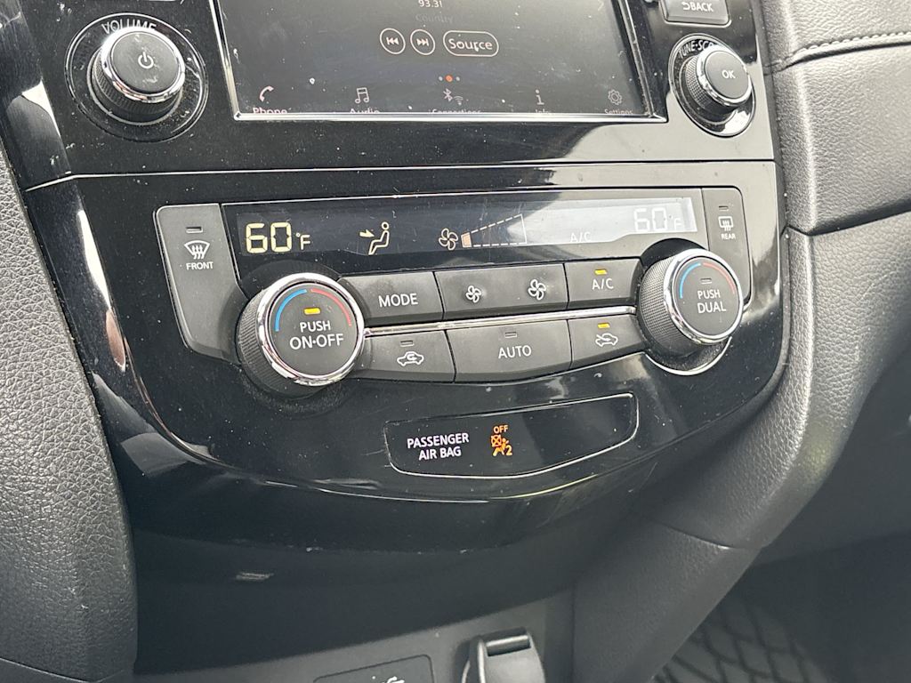 Thumbnail: 2020 Nissan Rogue - 19