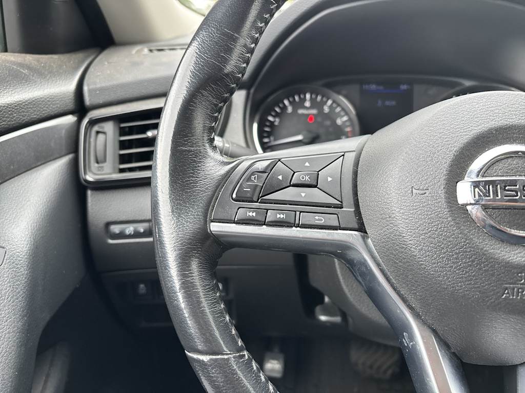 Thumbnail: 2020 Nissan Rogue - 11