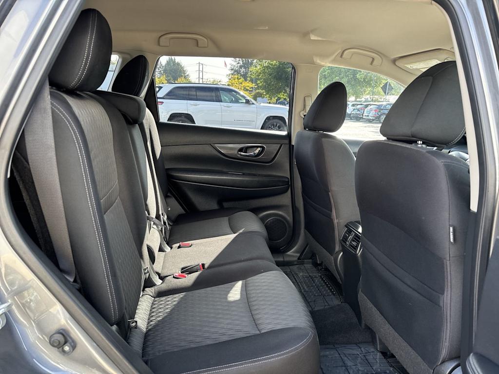 Thumbnail: 2020 Nissan Rogue - 8