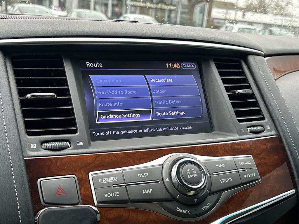 Thumbnail: 2017 INFINITI QX80 - 16