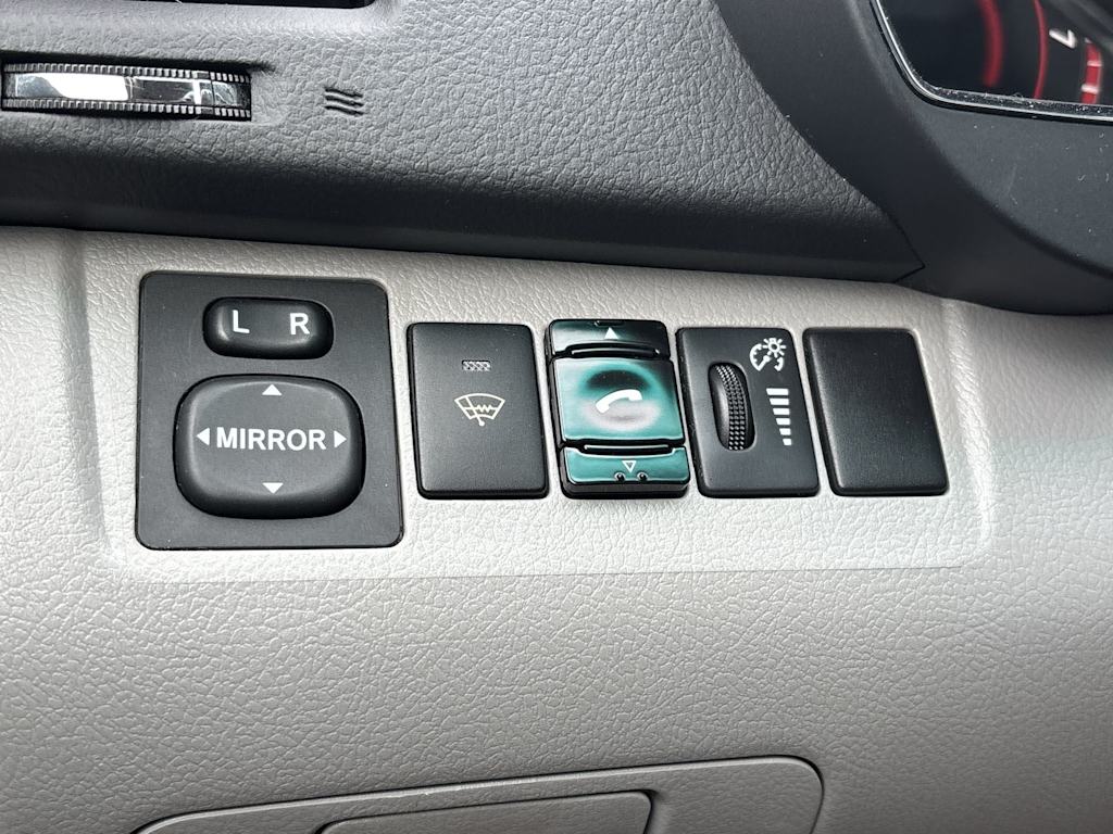 Thumbnail: 2010 Toyota Highlander - 20