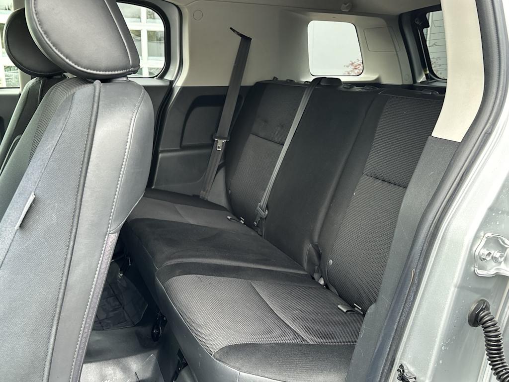 2008 Toyota FJ Cruiser Base 16