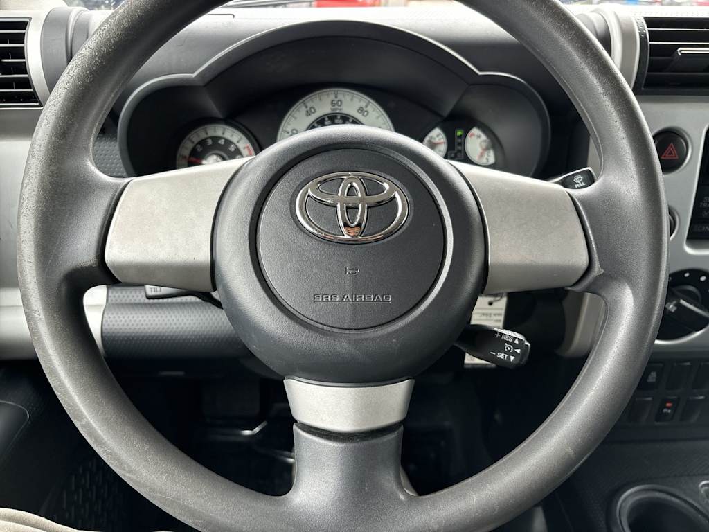 2008 Toyota FJ Cruiser Base 2