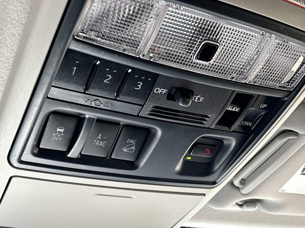 Thumbnail: 2020 Toyota 4Runner - 30