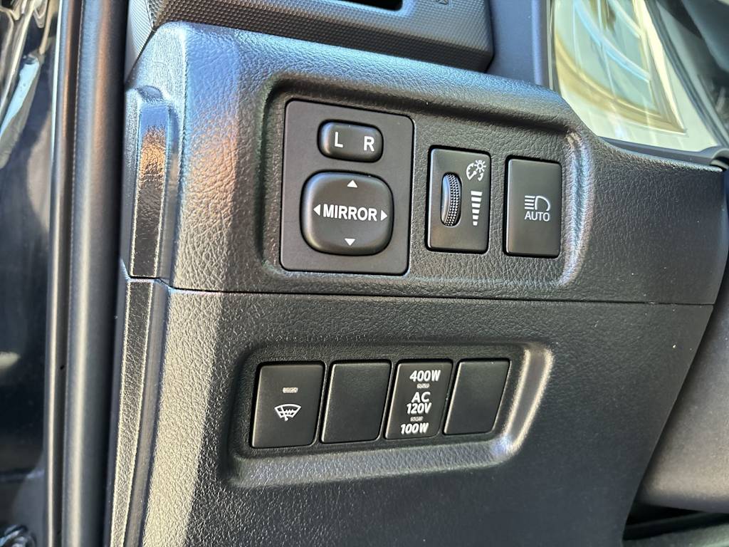 Thumbnail: 2020 Toyota 4Runner - 13