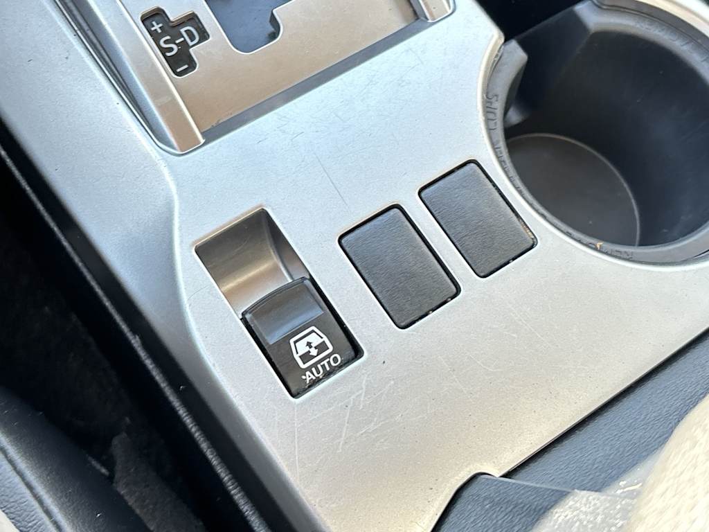 Thumbnail: 2020 Toyota 4Runner - 28