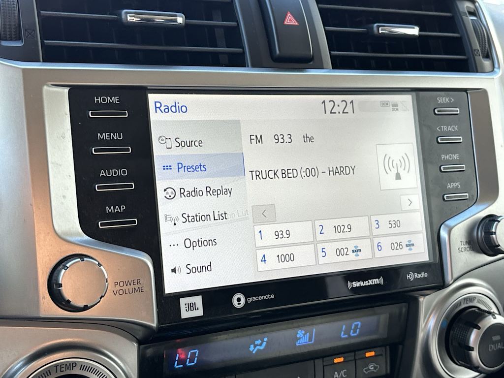 Thumbnail: 2020 Toyota 4Runner - 18