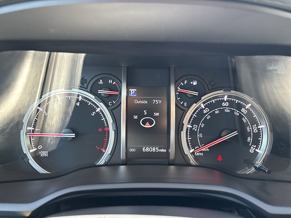 Thumbnail: 2020 Toyota 4Runner - 10