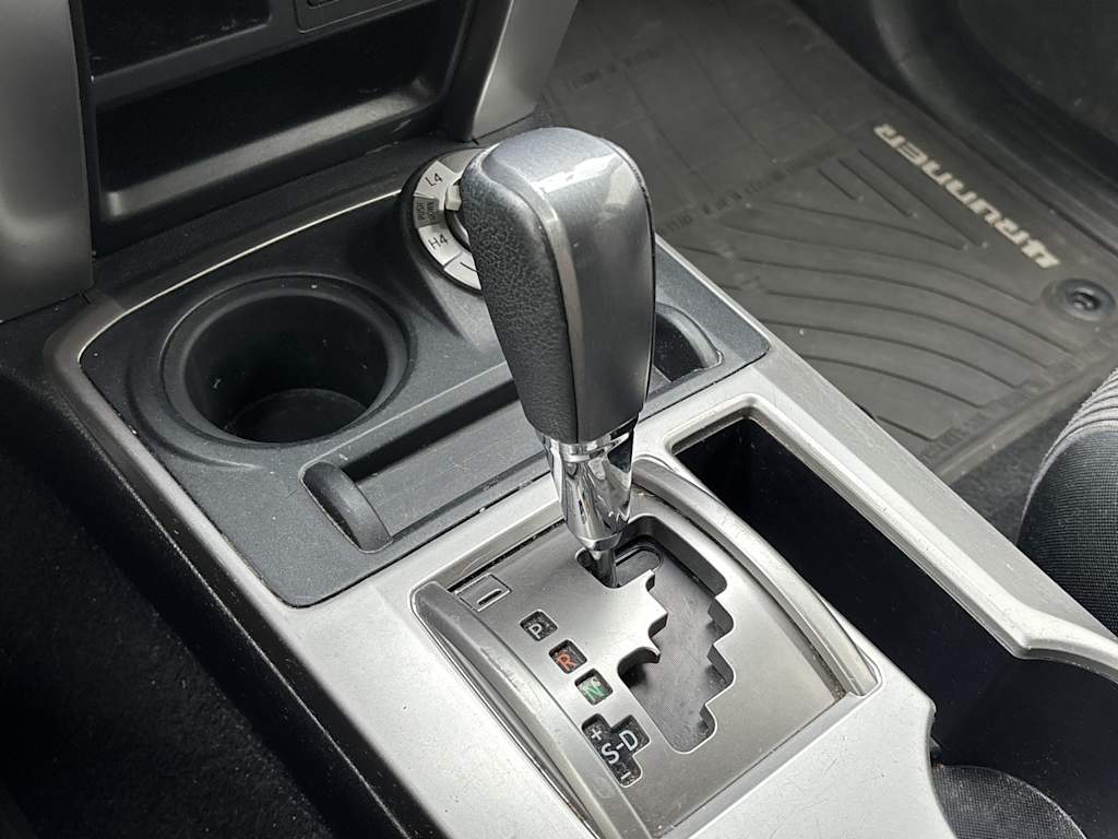Thumbnail: 2014 Toyota 4Runner - 6