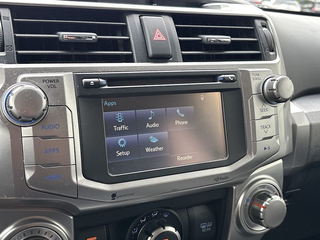 Thumbnail: 2014 Toyota 4Runner - 16