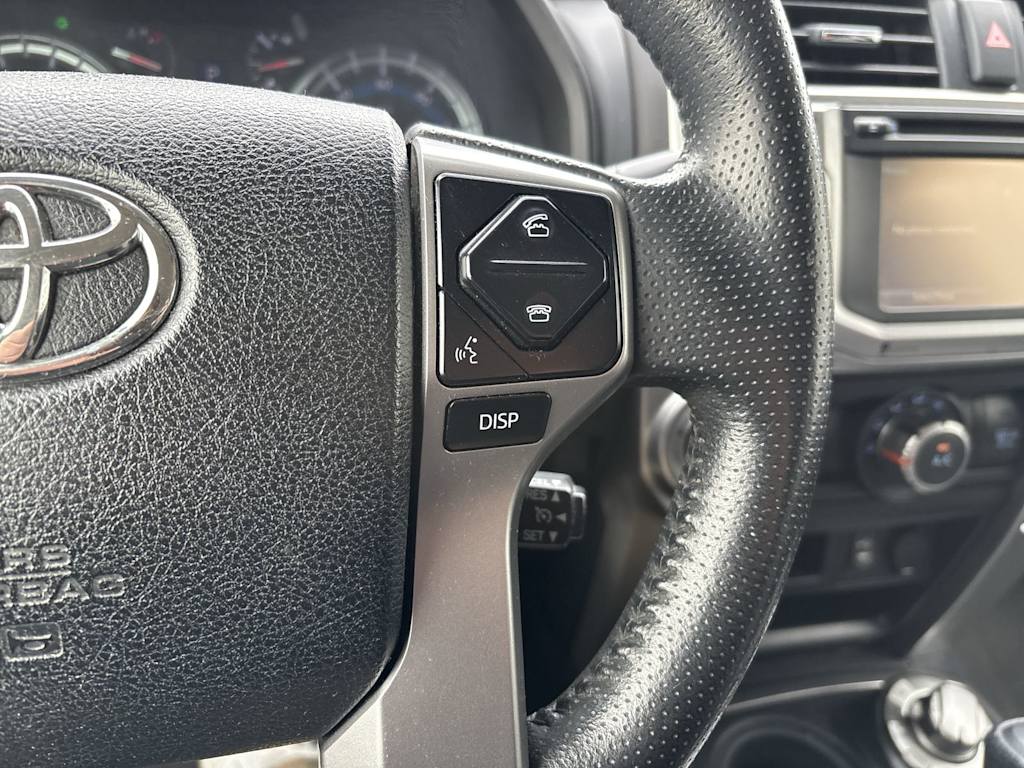 Thumbnail: 2014 Toyota 4Runner - 14