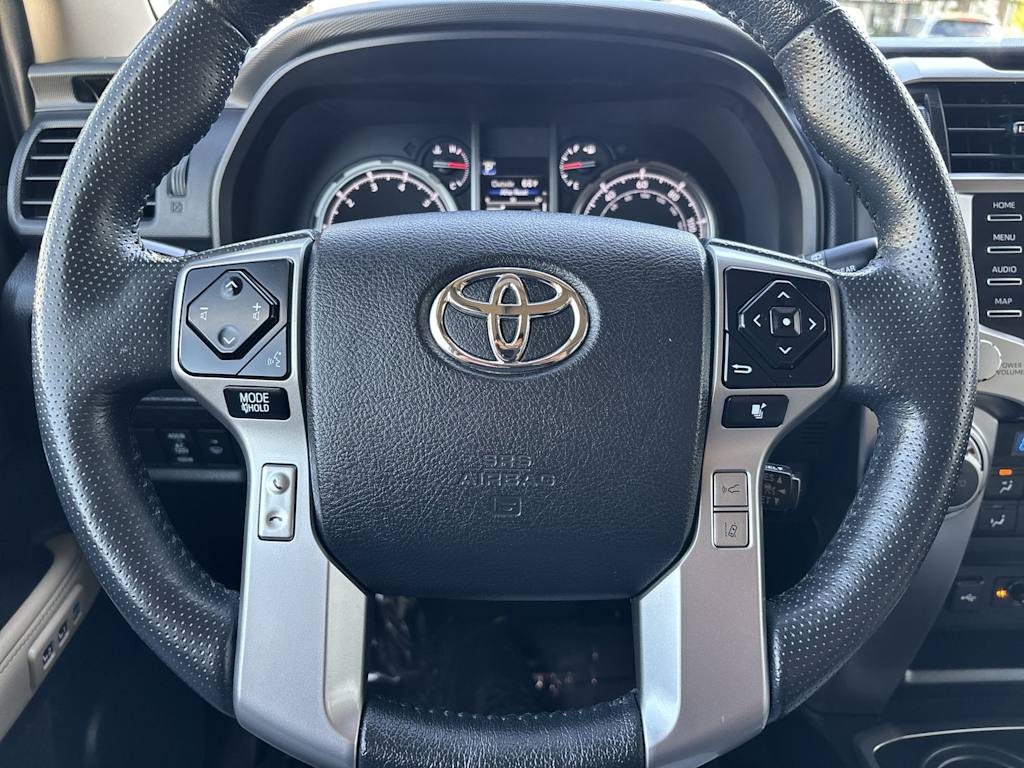 Thumbnail: 2023 Toyota 4Runner - 15