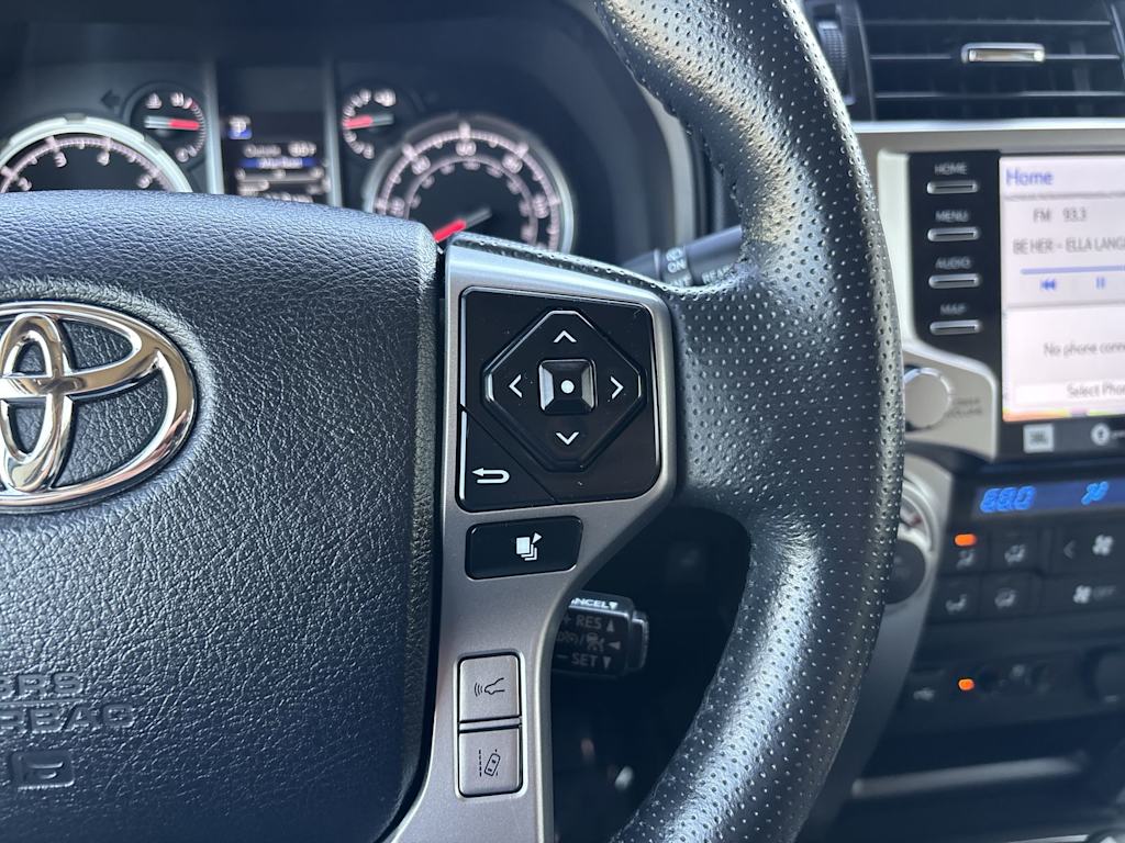 Thumbnail: 2023 Toyota 4Runner - 17
