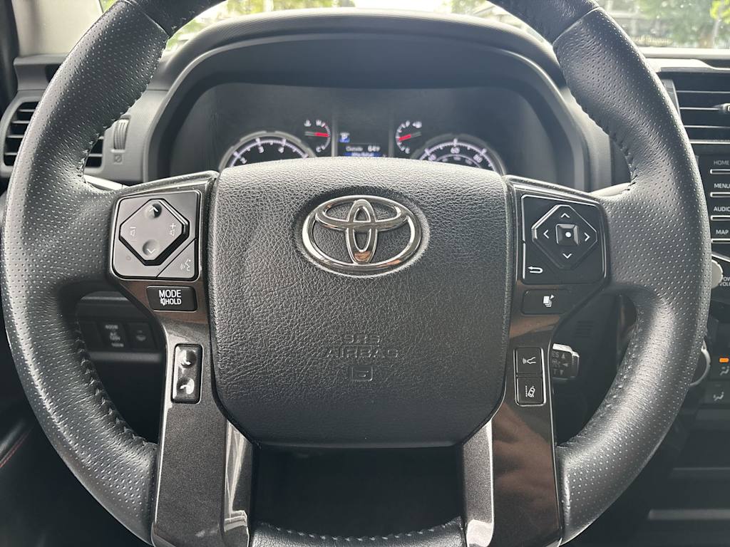 Thumbnail: 2022 Toyota 4Runner - 12