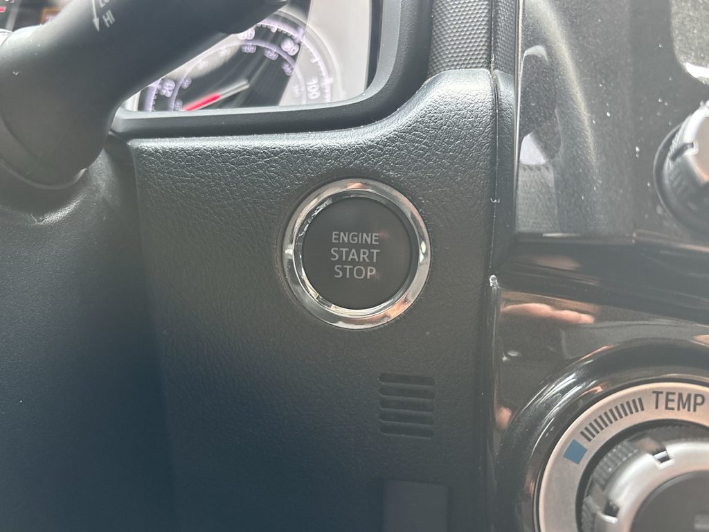 Thumbnail: 2022 Toyota 4Runner - 19