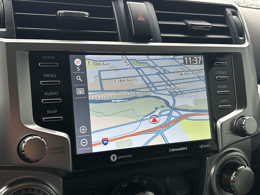 Thumbnail: 2022 Toyota 4Runner - 17