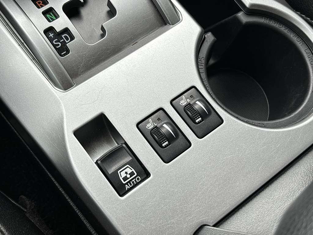 Thumbnail: 2022 Toyota 4Runner - 25