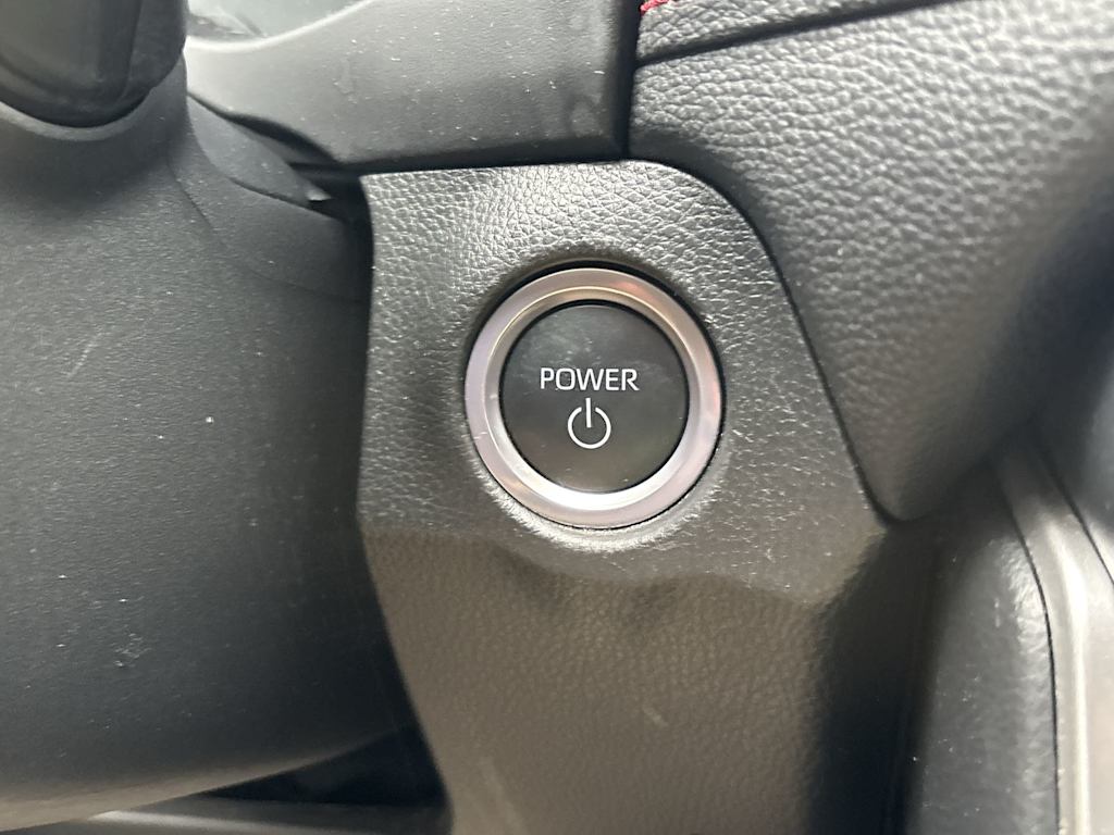 Thumbnail: 2023 Toyota RAV4 - 21