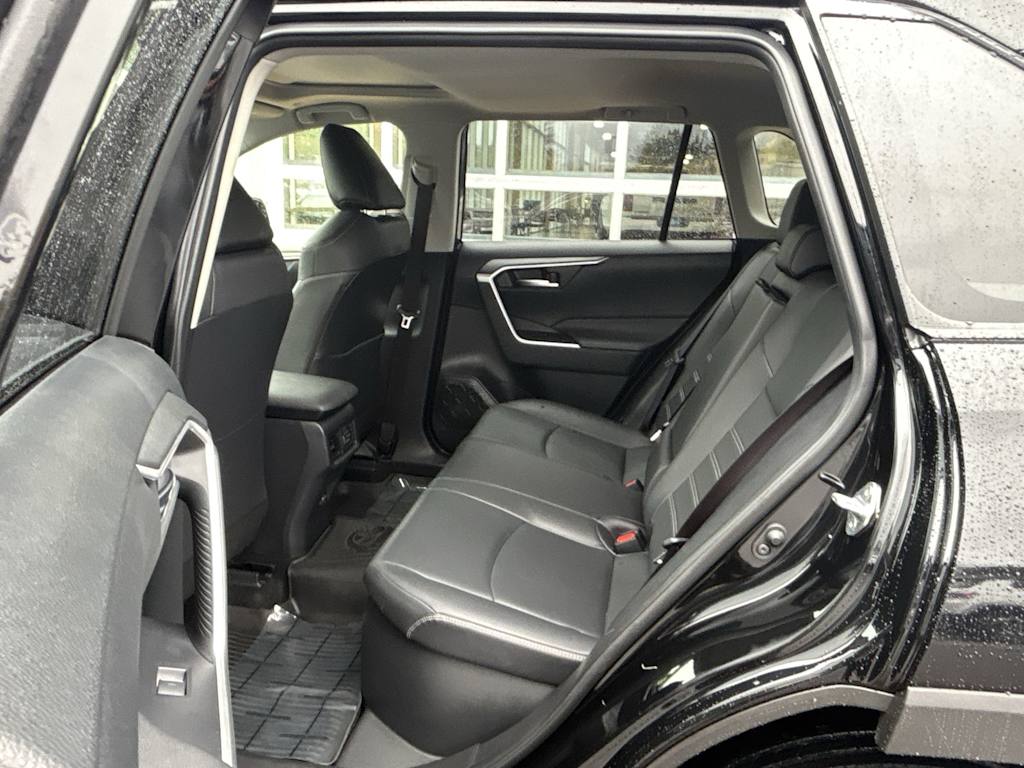 Thumbnail: 2025 Toyota RAV4 - 15