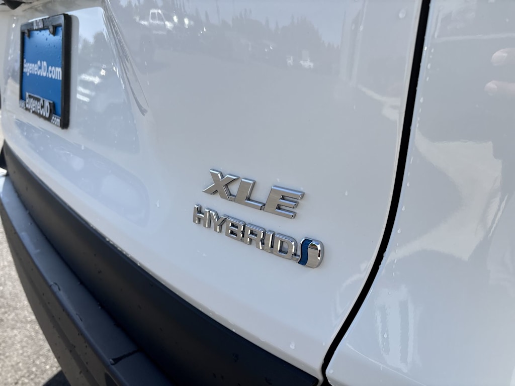 Thumbnail: 2020 Toyota RAV4 - 5