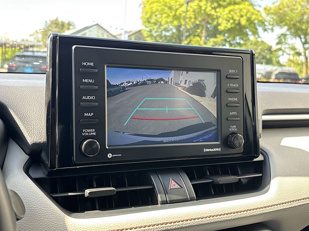 Thumbnail: 2020 Toyota RAV4 - 23