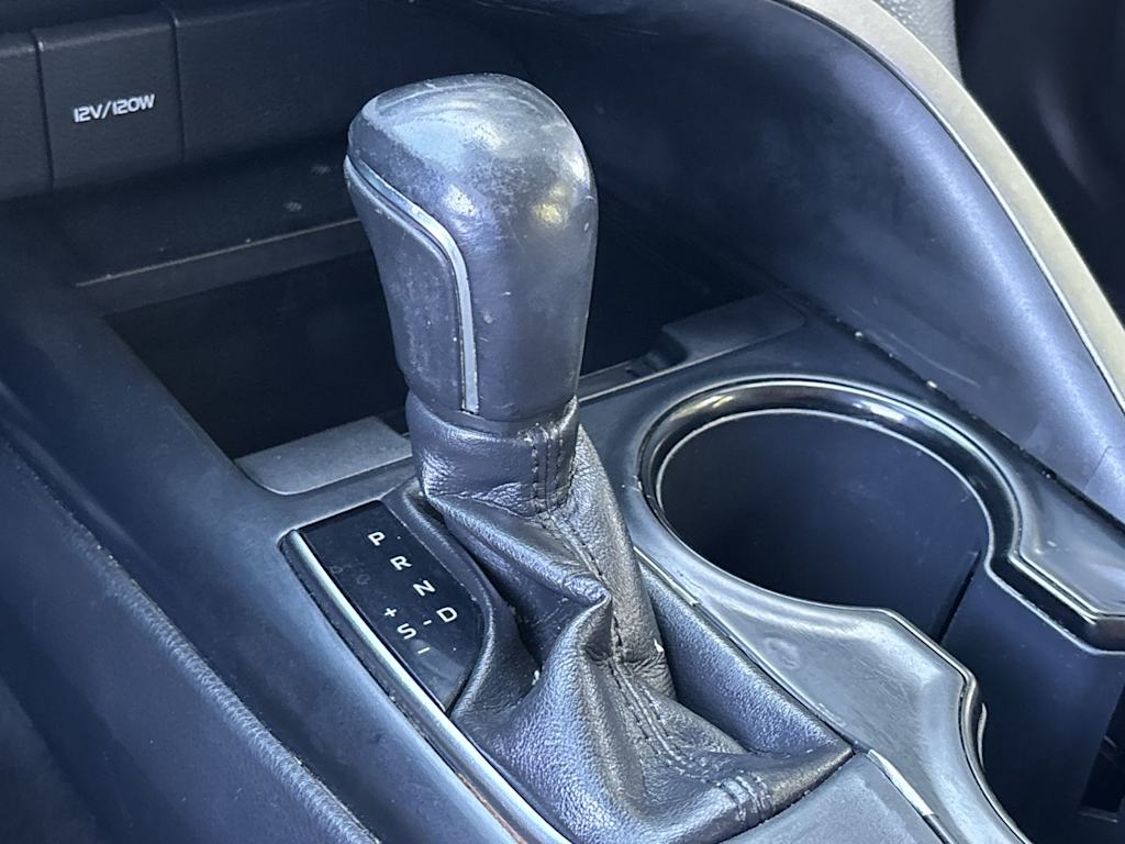 Thumbnail: 2018 Toyota Camry - 6