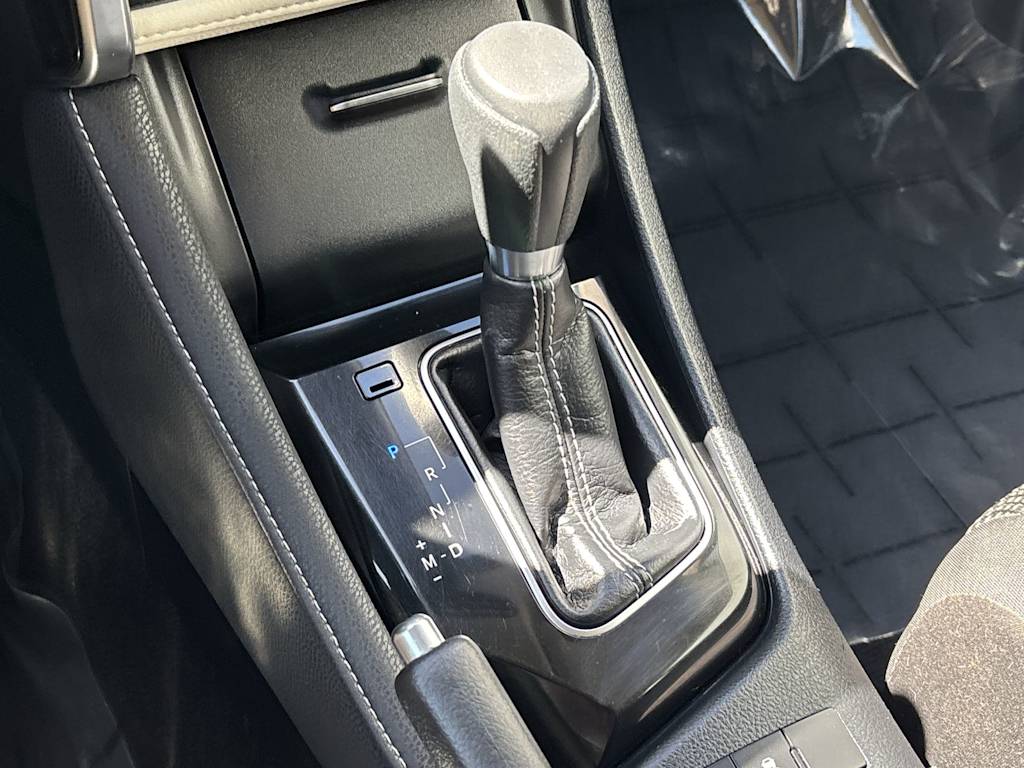 Thumbnail: 2018 Toyota Corolla iM - 10
